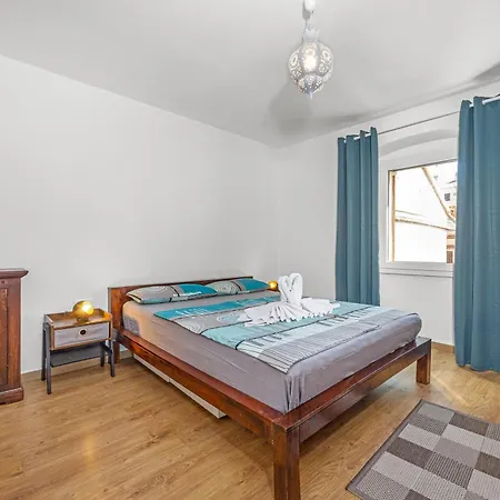 Apartment Suncani Krovovi Pula